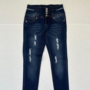 NWOT Women's Distressed Blue Jeans SZ 1